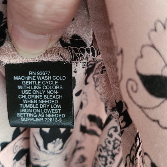 Donated Liz Claiborne Top - Picture 4 of 4